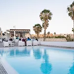 아파트 Amarilla Golf *